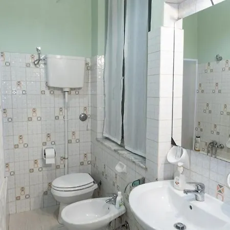 Apartman House By The Sea *