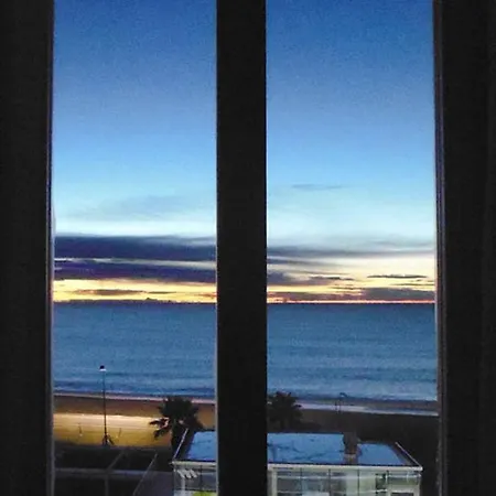 House By The Sea *