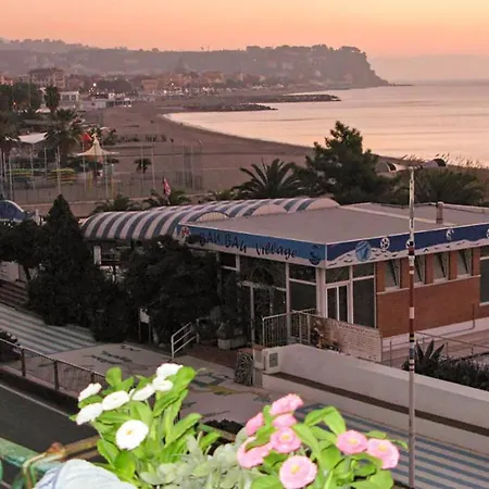 House By The Sea Apartman Albissola Marina